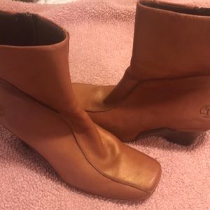 Timberland Boots size 9 woman’s